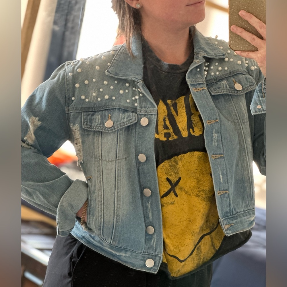 Light wash distressed crop denim jacket with pearls - small